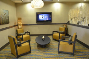 Гостиница Holiday Inn Express Hotel & Suites Goldsboro - Base Area, an IHG Hotel  Голдсборо
